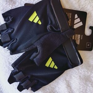 adidas Black and Neon Yellow Fingerless Training Gloves